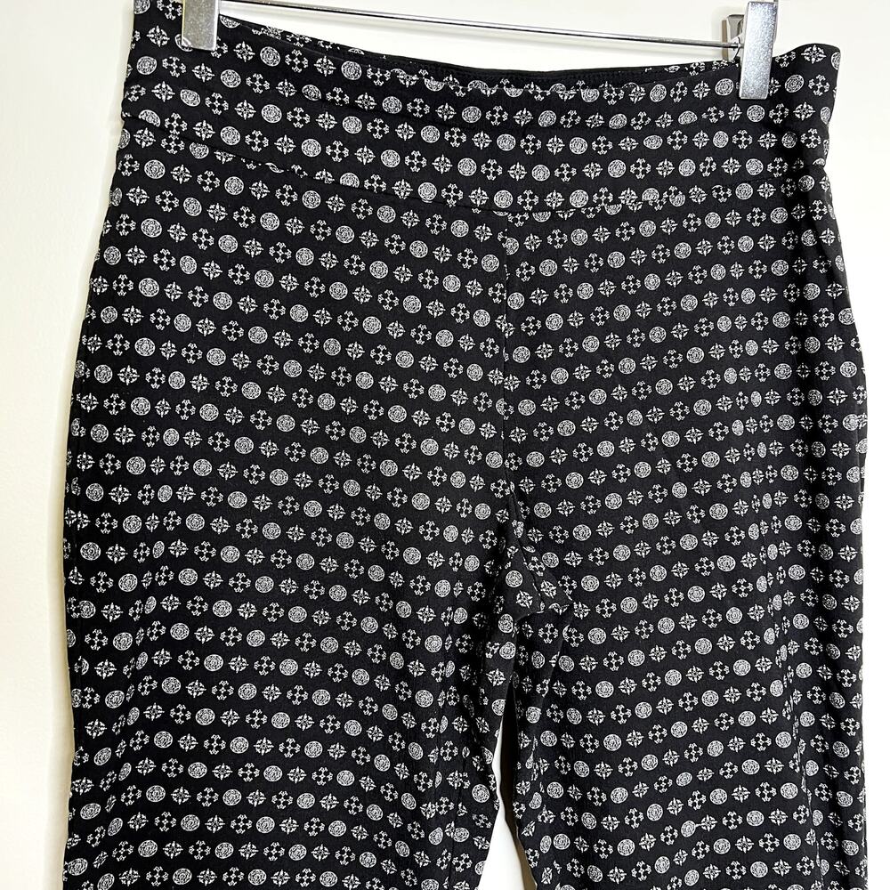 Counterparts Black Patterned Capri Stretchy Pants - Picture 2 of 7